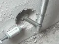 Jak skutecznie stosować kotwę chemiczną na mrozie w zimowych warunkach